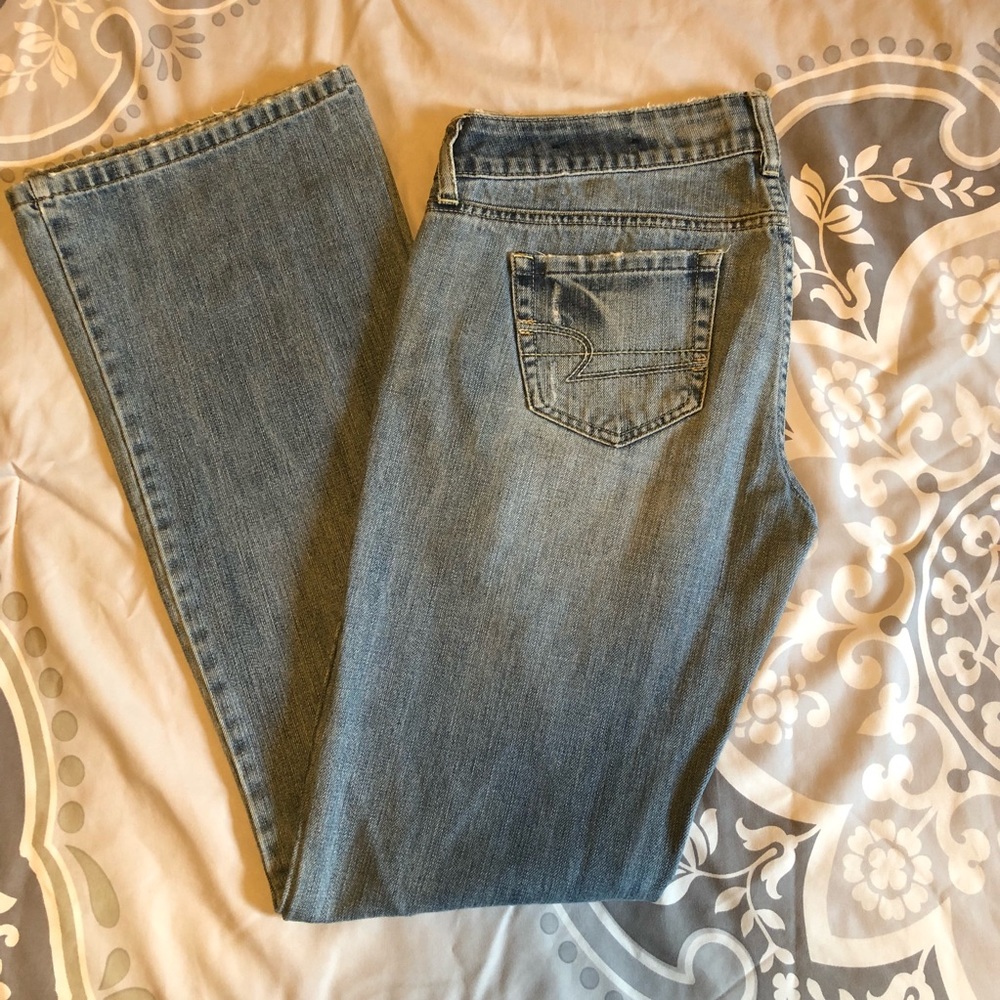 American Eagle Outfitters Women's Light Blue Boot Cut Jeans